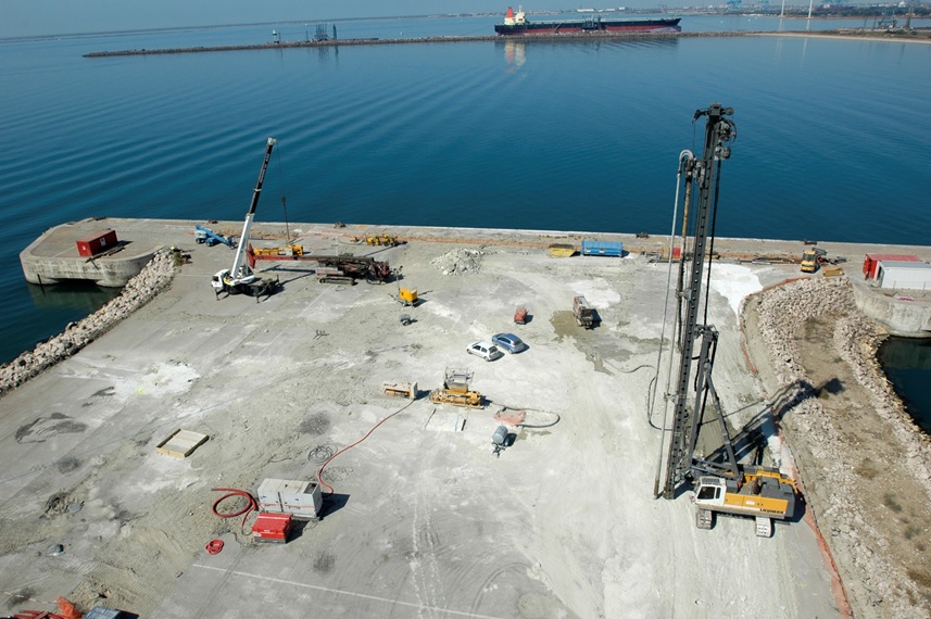 LNG Terminal in Fos-Sur-Mer, France-Menard_2